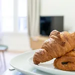 Апартаменты Bnbnova - & Montorgueil - 1br *