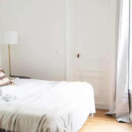 Bnbnova - & Montorgueil - 1br